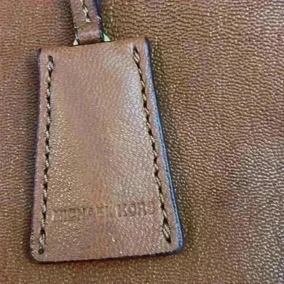 Michael Kors Purse - Picture 3 of 7